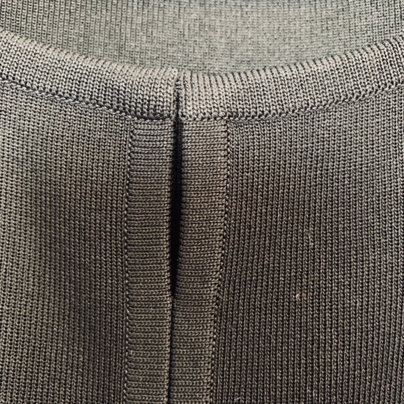 Exclusively Misook Woman Black Tunic Top 1X Classic Dressy Old Money Modest Work - Picture 4 of 14